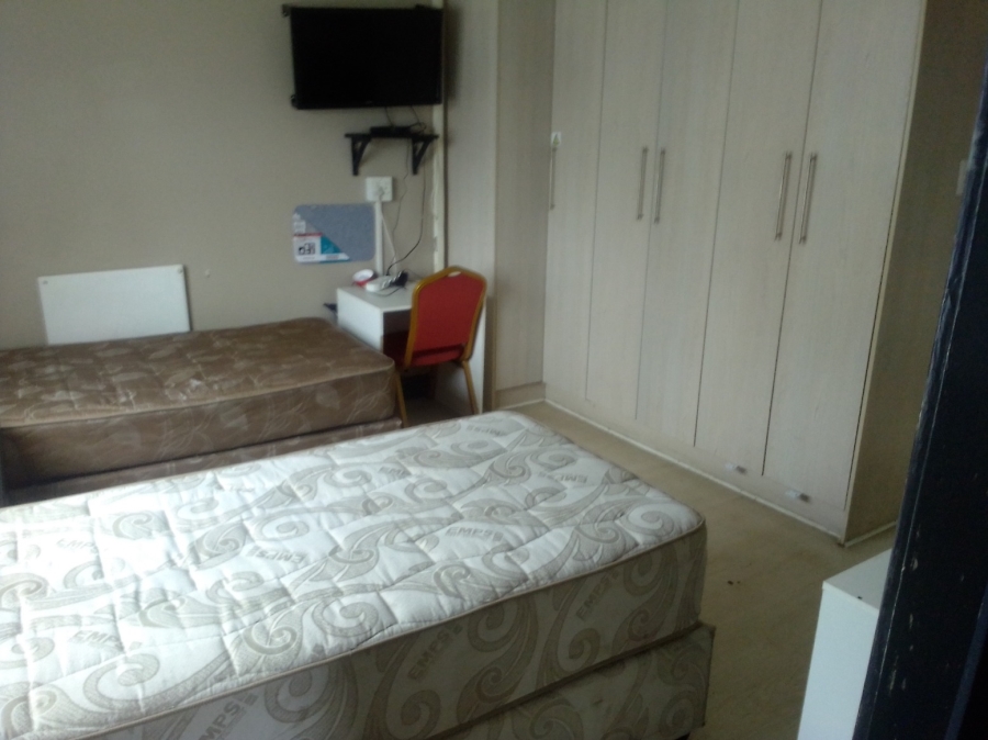 10 Bedroom Property for Sale in Quigney Eastern Cape